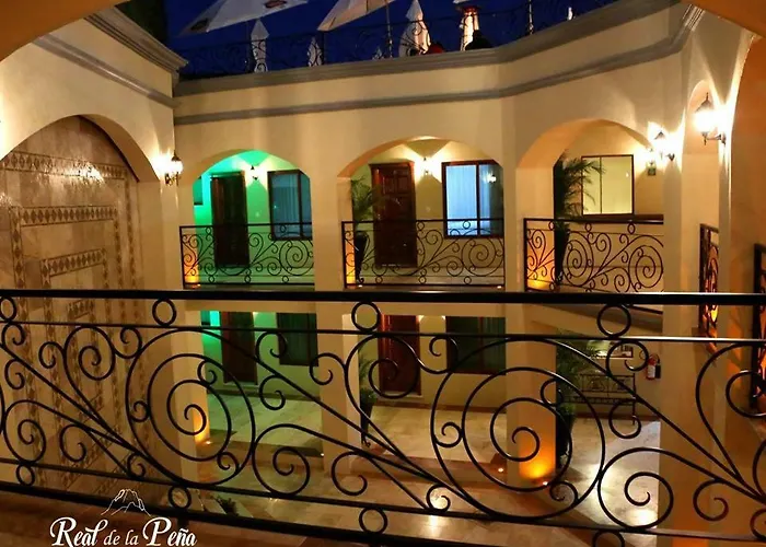 Hotel Real De La Pena